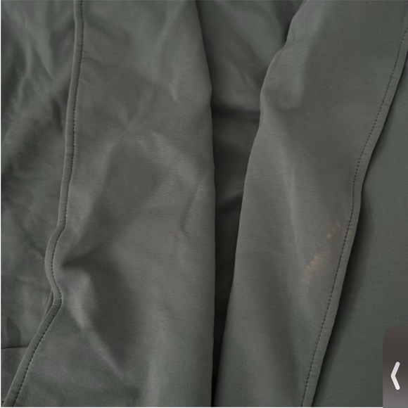 Athleta Sage Green Women's Blazer - Picture 5 of 6